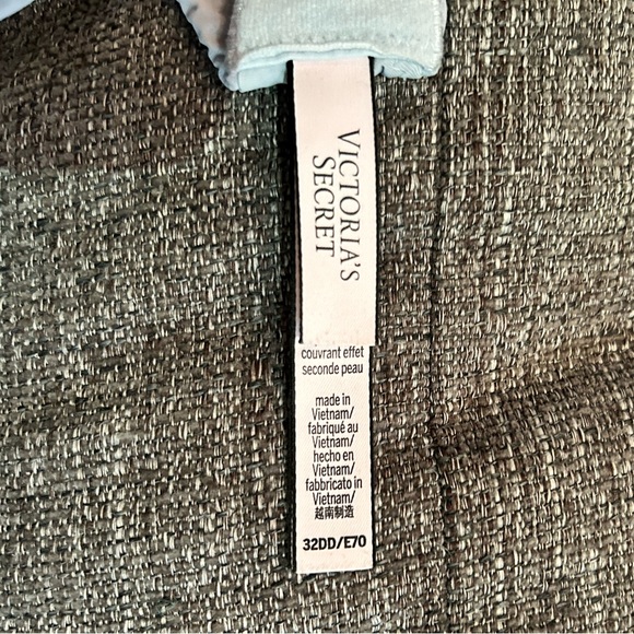 Victoria’s Secret t-shirt push up full coverage bra - Picture 4 of 5